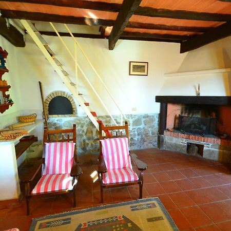 Lovely Holiday Home With Private Pool サン・マルチェッロ・ピストイエーゼ エクステリア 写真